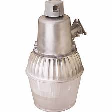 Heath Zenith 70w High Pressure Sodium Large Area Light At Tractor Supply Co
