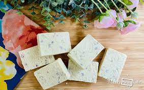 natural lotion bars with this recipe