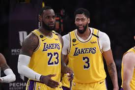 Custom nba lakers jerseys personalized for your basketball team. Lakers Lebron James Will Give Anthony Davis No 23 Jersey For 2021 22 Season Bleacher Report Latest News Videos And Highlights