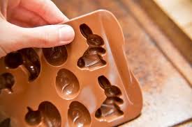 How to create beautiful chocolates using chocolate molds. How Do I Use Silicone Molds With Chocolate Ehow Homemade Chocolate Candy Chocolate Candy Recipes Chocolate Molds Recipe