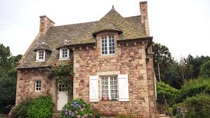 what is french country architecture