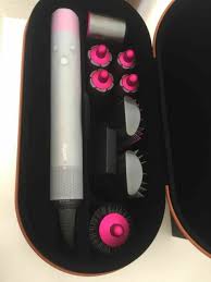 Speak to our experts and try it for yourself in the. Dyson Airwrap Complete Haarstyler Anthrazit Fuchsia Gunstig Kaufen Ebay