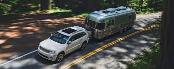 2021 jeep grand cherokee towing and