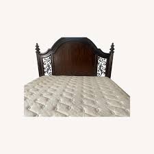 Raymour & flanigan offers veterans day sale that is involved in everything in this store. Raymour Flanigan Dark Mahogany King Size Bed Aptdeco