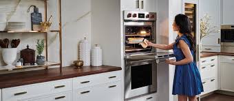 Generally, a double oven should be built in at about 720mm off the floor. Wolf Built In Ovens Convection Ovens Steam Ovens And Double Ovens