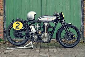 the norton cs1 racer with over 400 wins