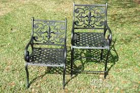 cast aluminum patio chairs