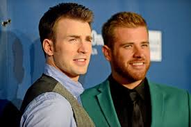 Chris evans' wife начал(а) читать. Does Chris Evans Have A Girlfriend Or Wife What Are His Body Measurements
