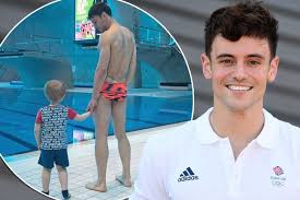 21 may 1994 (age 27)oc. Olympic Diving Star Tom Daley Shares Rare Snap Of Son Robbie As They Take Trip To Pool Mirror Online