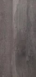 clic oak light brown laminate flooring