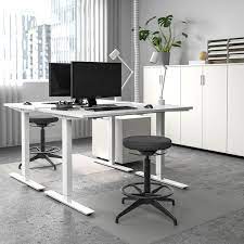 In addition to the cardiovascular and musculoskeletal benefits, there is a significant difference in calories burned. Skarsta Desk Sit Stand White 120x70 Cm Ikea