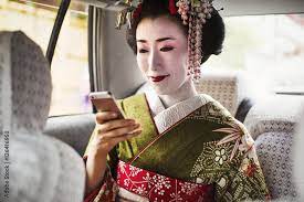 traditional geisha style wearing
