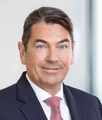 Michael Rüdiger (48) bekommt am 1. November den Vorstandsvorsitz der ...