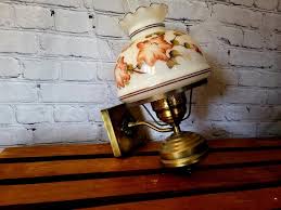 Quizzol Hurricane Lamp Wall Sconce