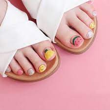 20 Cute Easy Toe Nail Deisgns For