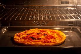 how to cook pizza in a convection oven