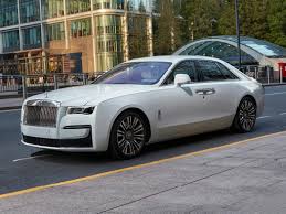 Based at goodwood near chichester in west sussex, it commenced business on 1st january 2003 as its new global production facility. 2021 Rolls Royce Ghost Base 4dr Sedan Specs And Prices