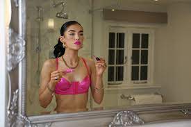 Ronan Keating's 19-year-old daughter Missy poses in sexy pink lingerie as  she pouts in the mirror | The US Sun