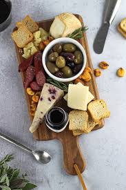 how to make a simple cheese board for