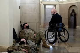 National guard troops brought in to protect joseph r. Inauguration Day 2021 National Guard Troops Sleep On Congress Floor Daily Mail Online