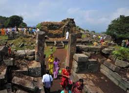 For king kundavarma it was certainly a surprise to know that his land had such a ancient history. Rudrayanama Mangaladevi Temple Kumily Thekkady