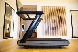A close pack of cyclists, riding together to reduce drag. Peloton Pton Restarts Sales Of Lower End Treadmill Following Recall Bloomberg