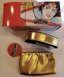 mac wonder woman makeup bag with belt