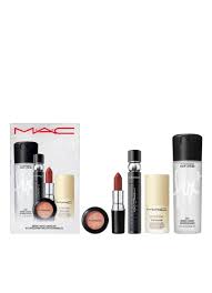 m a c merry must haves kit limited