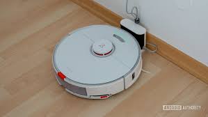 how do robot vacuum cleaners work and