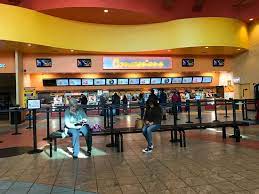 review of regal cinemas everett mall
