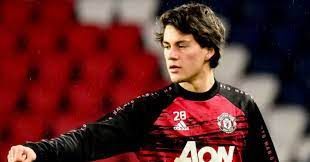 Facundo pellistri is a youth academy graduate of peñarol and has played youth football with la picada and river plate montevideo. Solskjaer Admits Man Utd Have Changed Their Stance On Facundo Pellistri