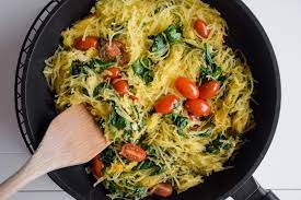 spaghetti squash with spinach and