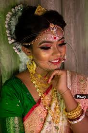 with bridal makeup es391903 picxy