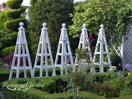 Windsor Bespoke Wooden Garden Obelisk