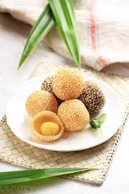 onde onde indonesian traditional snack