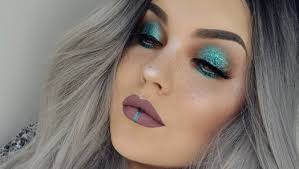 hottest insram makeup trend