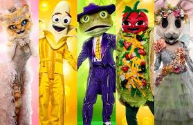 Joining them were scherzinger and her fellow panelists robin thicke. The Masked Singer Season 3 Here Are Fans Best Guesses For Costumed Celebrities In Group B