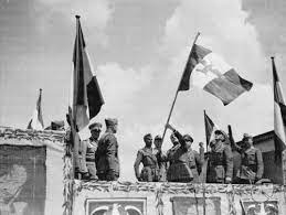 Stopping a tank with an axe, using shamanistic methods in sniper combat, and turning a german tank battalion into a shooting range of sitting ducks. Il Duce Gives The Rsi Italian Social Republic Combat Flag To The Division Military Photos Italian National History