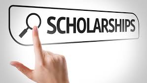 Spring Scholarships With April Deadlines common college application essay questions      quiz