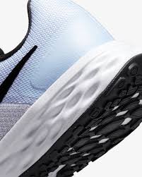 road running shoes nike