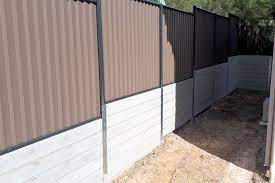 Slacks Creek Retaining Wall And Fence