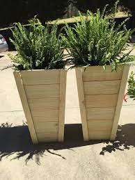 tall outdoor planter bo