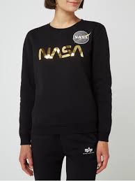 The first helicopter attempting to fly on another planet is a marvel of engineering. Nasa Pullover Nasa Pulli Damen Herren Online Kaufen 0 Versand P C Online Shop