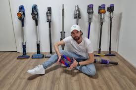vacuuming hardwood floors the right way
