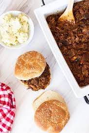slow cooker pulled pork with bbq sauce