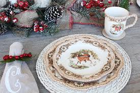 Cracker barrel christmas decor 2020 cracker barrel fall 2020 come shop with me at cracker barrel for new fall and christmas decor for 2020 we took a look at some christmas ornaments. How To Host The Holidays Without The Hassle The Southern Thing