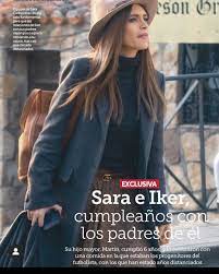 «felices fiestas 2020 dentro de la situación por la que. Look Of Sara Carbonero From 16 January 2020 21 Buttons