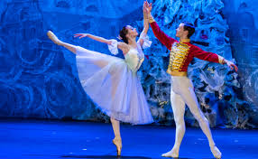 What is frosty the snowman's nose made of? 7 Interesting Facts About The Nutcracker That You Didn T Know She Shines On Dance Tours
