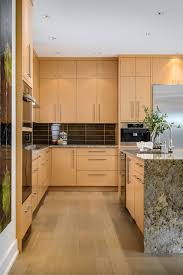 18 backsplash with cherry cabinets