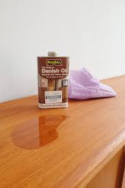 how to apply danish oil on wood